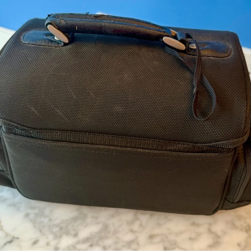 Sony Handycam Digital Camcorder Black Hard Shell Carrying Case w/ Shoulder Strap